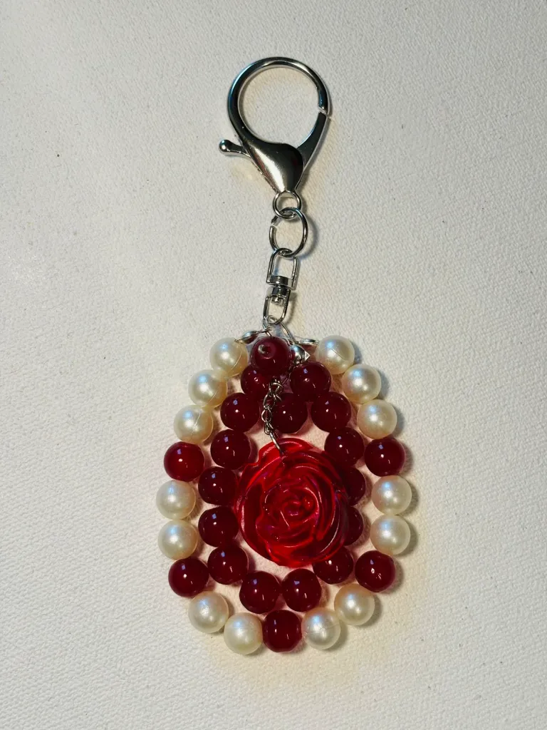 Lover’s Knot Pearl Rose 2.webp