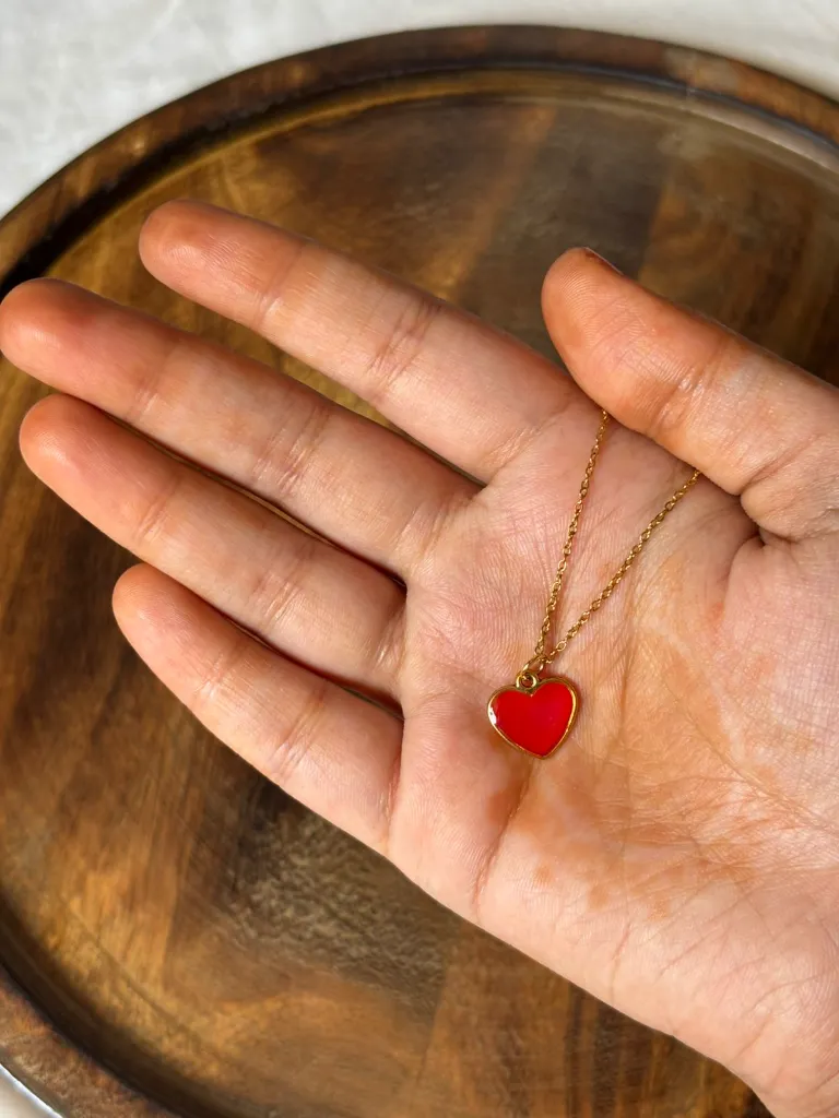 Poppy Heart 2.webp