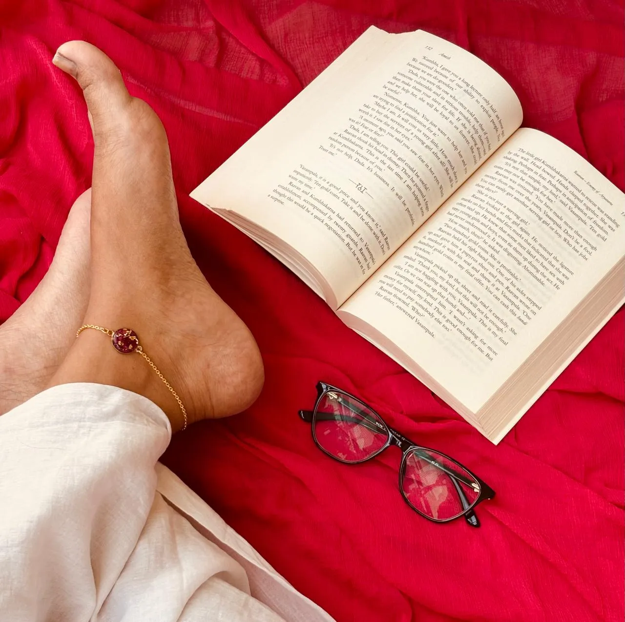 The Midnight Rose Anklet