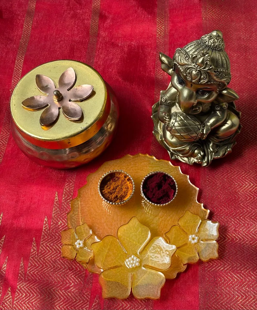 The Marigold Ritual Set